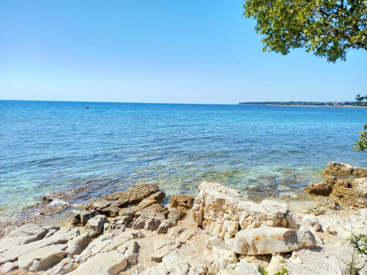 Ferienwohnung Blue Deer Umag Exterior foto